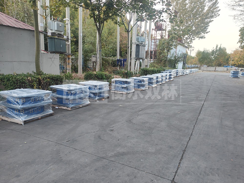 建筑減震支座源頭工廠 的橡膠隔震支座廠家 LRB1000鉛芯隔震支座